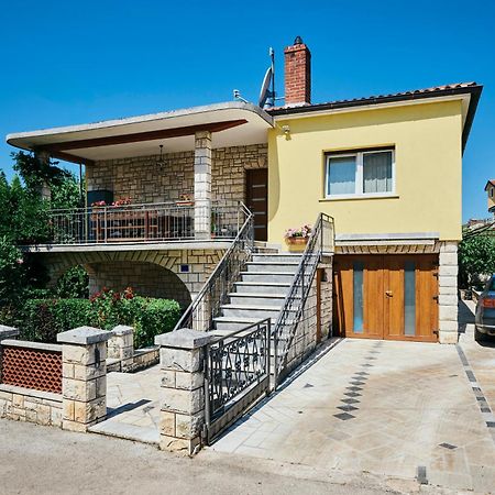 Apartmani Erik Ουμάγκ Εξωτερικό φωτογραφία